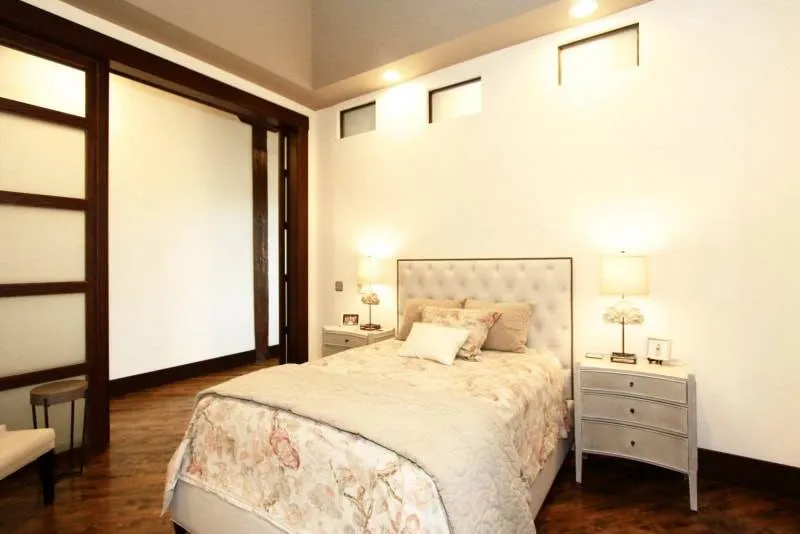 20190430043119979962000000-o