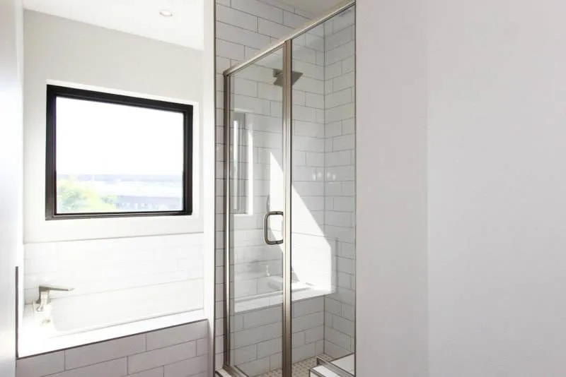 20190501144117339841000000-o