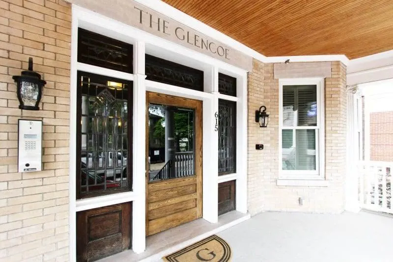 20190618173213006851000000-o