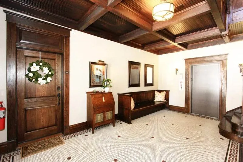 20190618173213866567000000-o