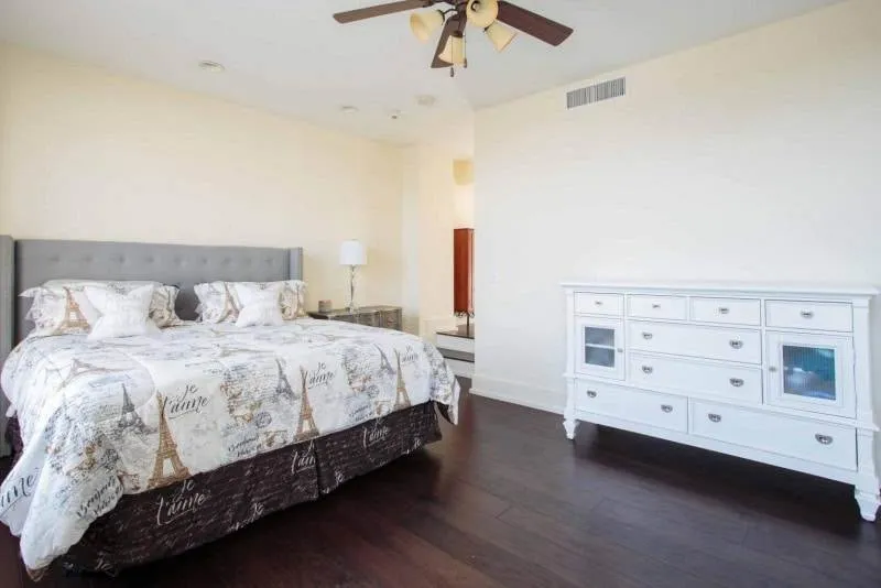 20191004234132719031000000-o