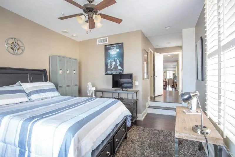 20191004234141531213000000-o