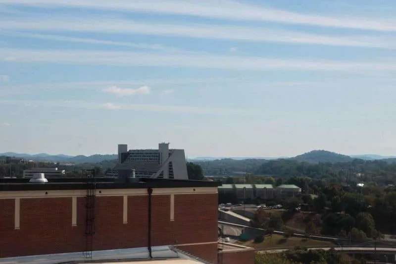 20191004234144496771000000-o