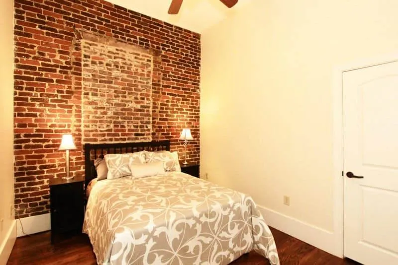 20191018025224711409000000-o