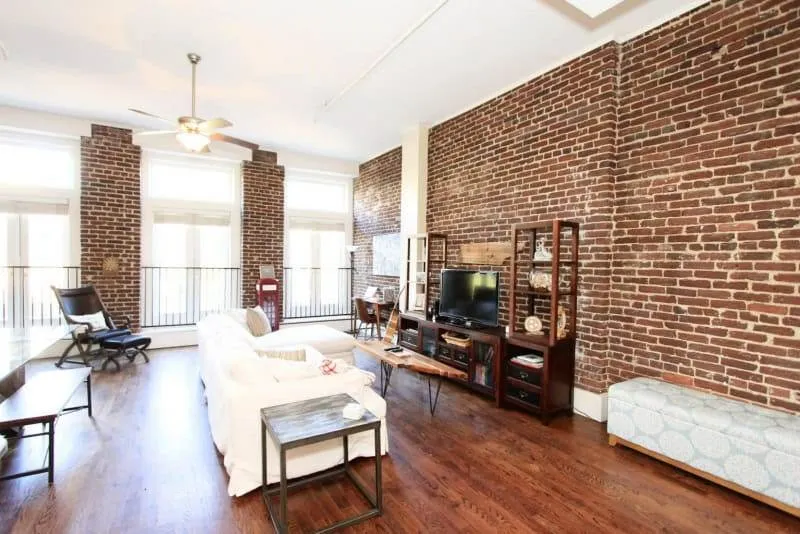 20191018025248706141000000-o