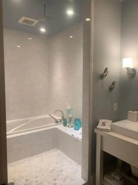 20191029030957307415000000-o