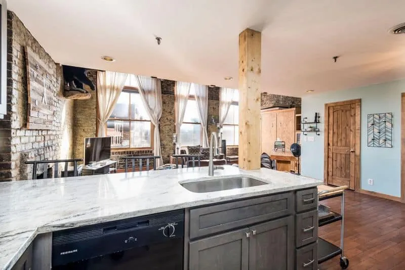 20210105161957783587000000-o