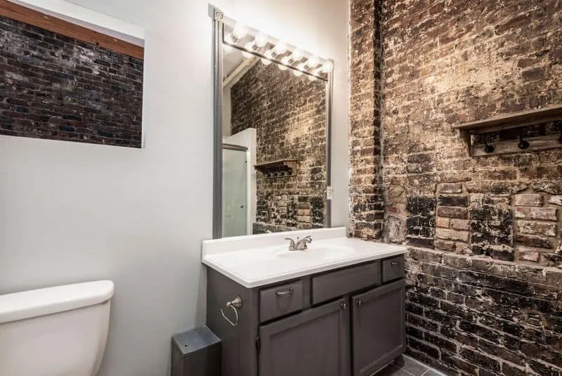 20210105162010280023000000-o