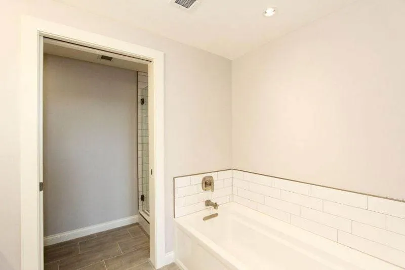 20210521205621071407000000-o