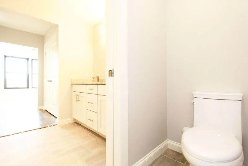 20210521205621488273000000-o