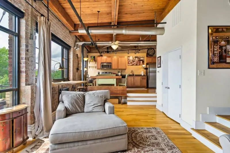 20210608184541129609000000-o