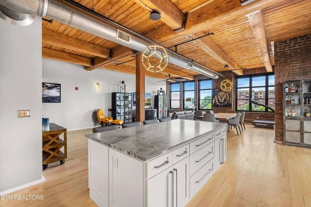 20240722145352498793000000-o