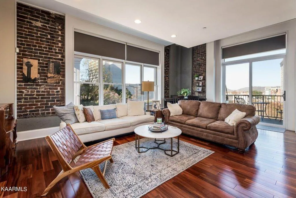 300-Building-301-21507138938 300-Building-301-21507138938