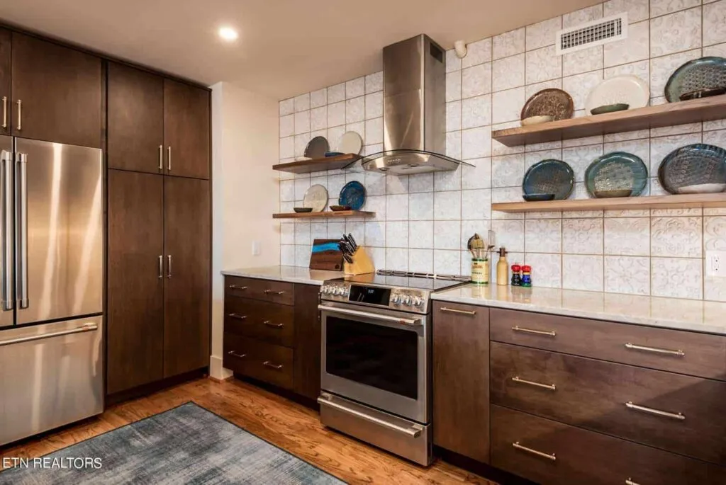 402-S-Gay-St-402-0130077705 402-S-Gay-St-402-0130077705