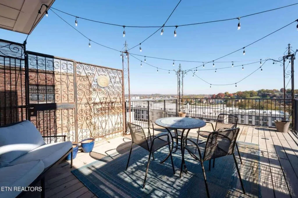 402-S-Gay-St-402-0219508999 402-S-Gay-St-402-0219508999