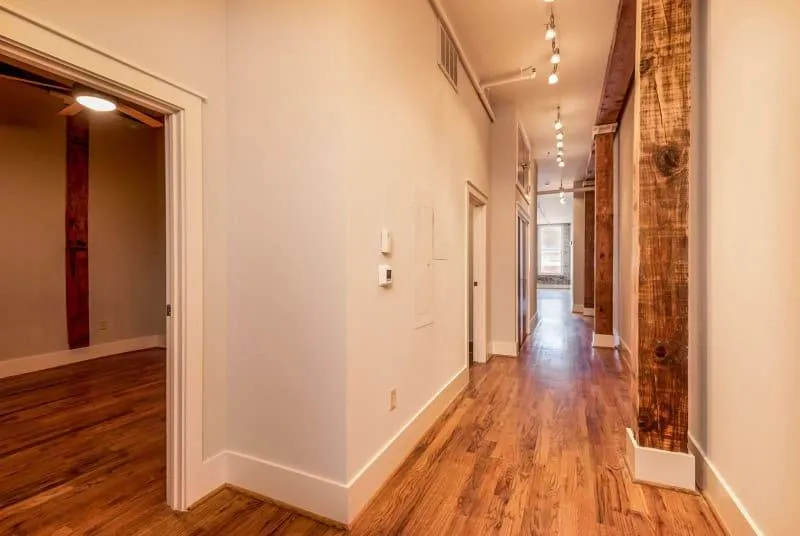 402_S_Gay-303_102 402_S_Gay-303_102