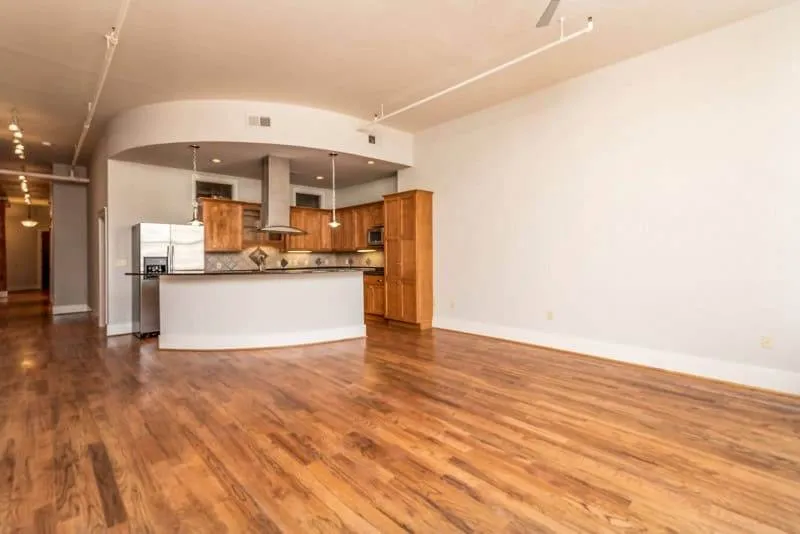 402_S_Gay-303_106 402_S_Gay-303_106