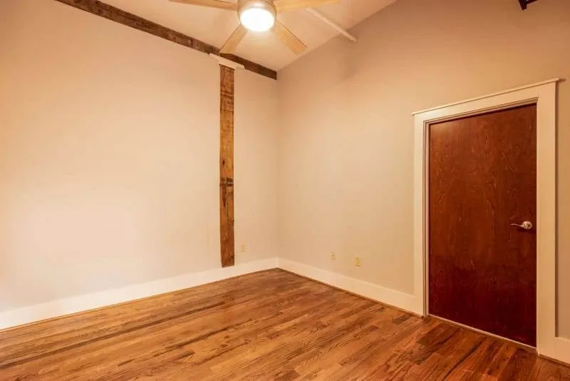 402_S_Gay-303_112 402_S_Gay-303_112