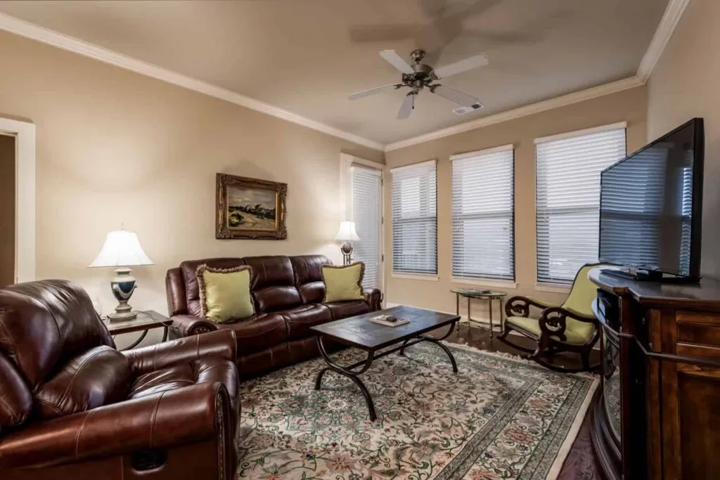 445_W_Blount-506_107 445_W_Blount-506_107