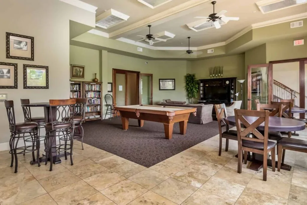 445_W_Blount-506_120 445_W_Blount-506_120