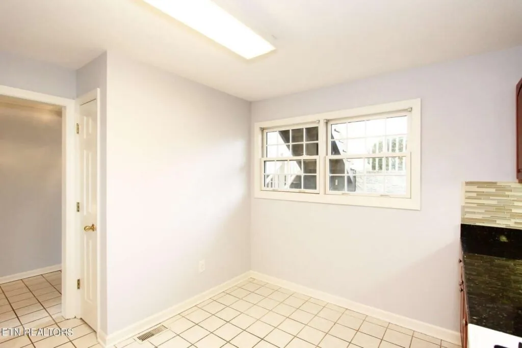 512-Riverfront-4244944098 512-Riverfront-4244944098