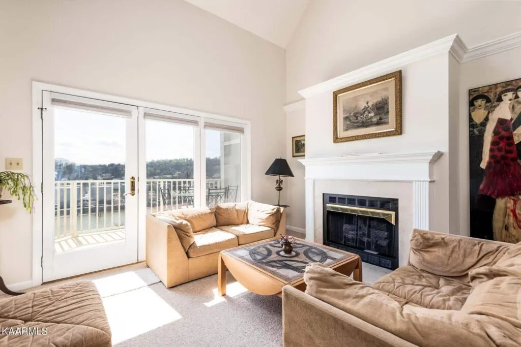 526-Riverfront-Way-2140705910 526-Riverfront-Way-2140705910
