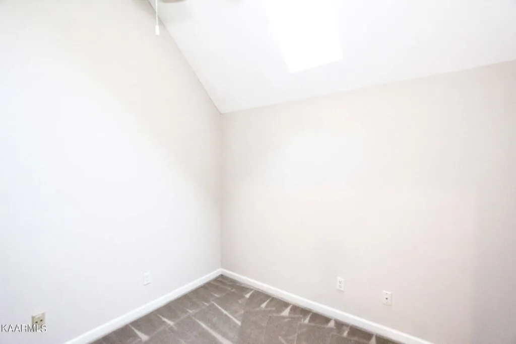 526-Riverfront-Way-3411740112 526-Riverfront-Way-3411740112
