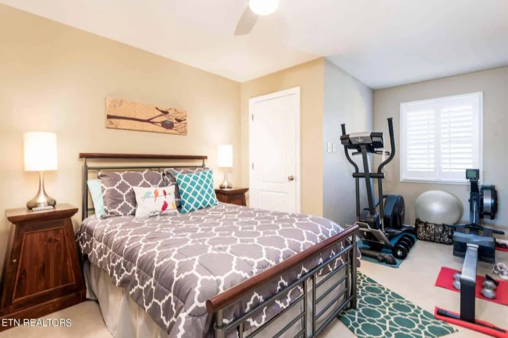 550-Riverfront-182328050157 550-Riverfront-182328050157