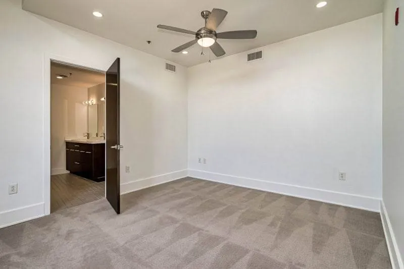 555WJ402-11 555WJ402-11