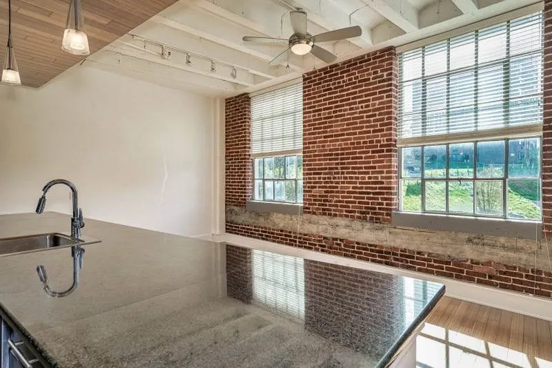 555WJ402-7 555WJ402-7