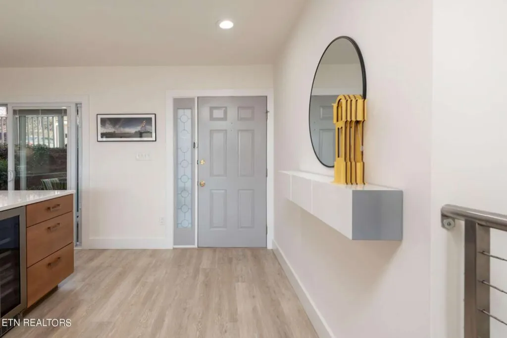 556-Riverfront-222786293 556-Riverfront-222786293