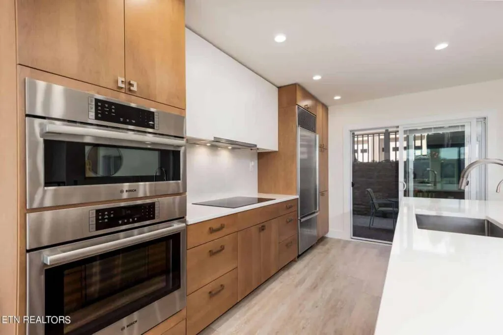 556-Riverfront-235846411 556-Riverfront-235846411