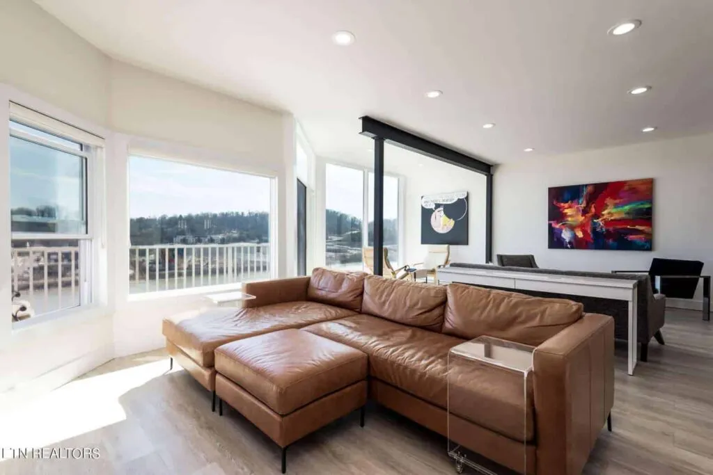 556-Riverfront-254837060 556-Riverfront-254837060