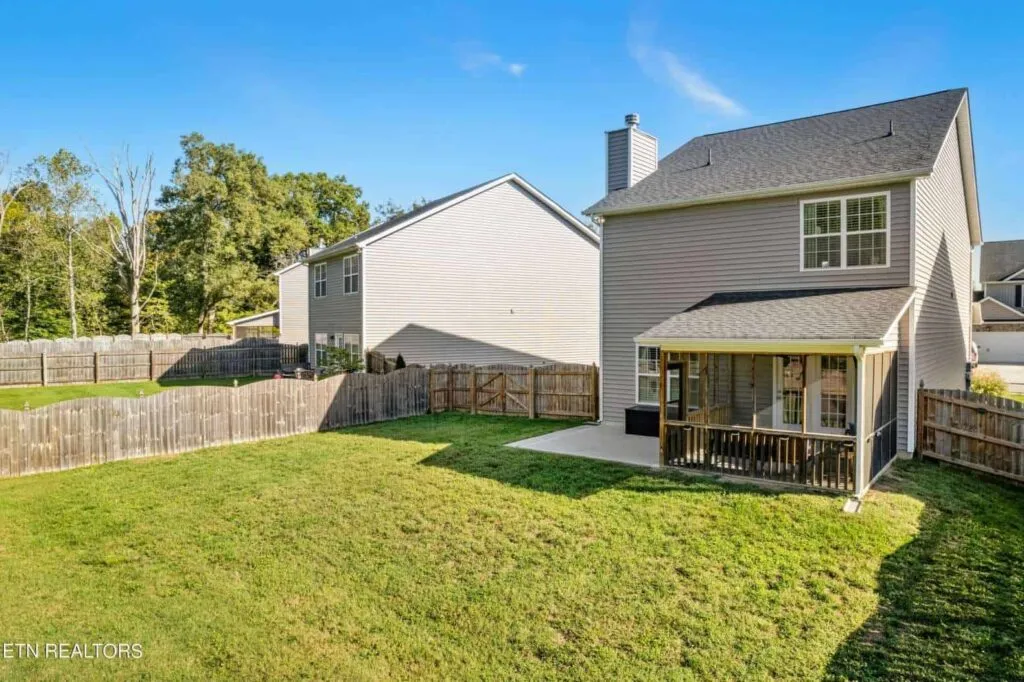 Albatross-Lane-10340181256