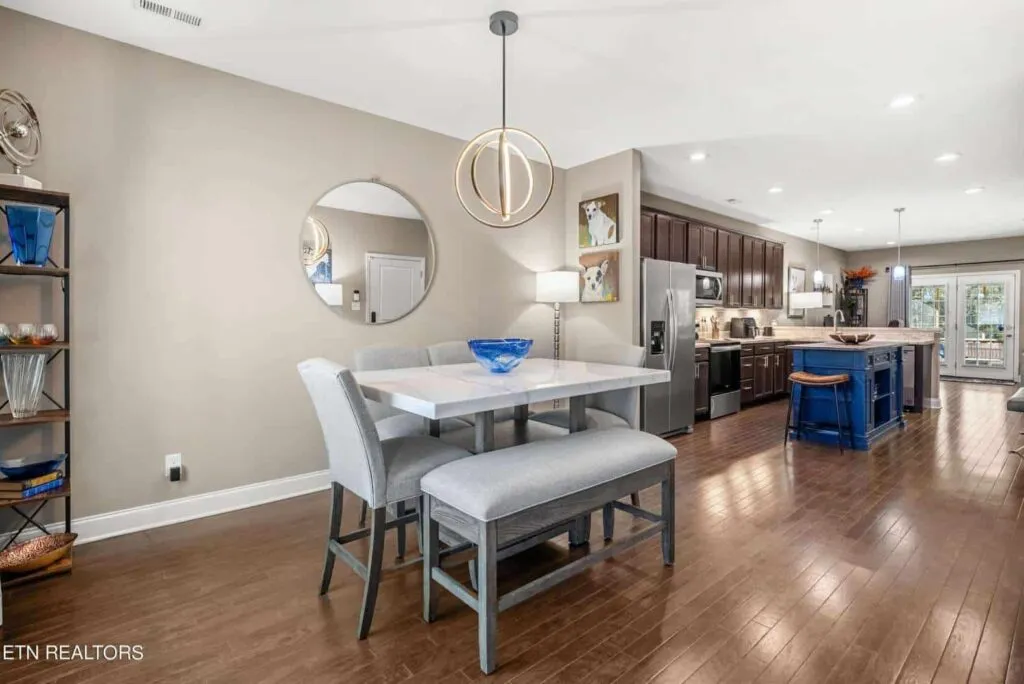 Albatross-Lane-11133960965