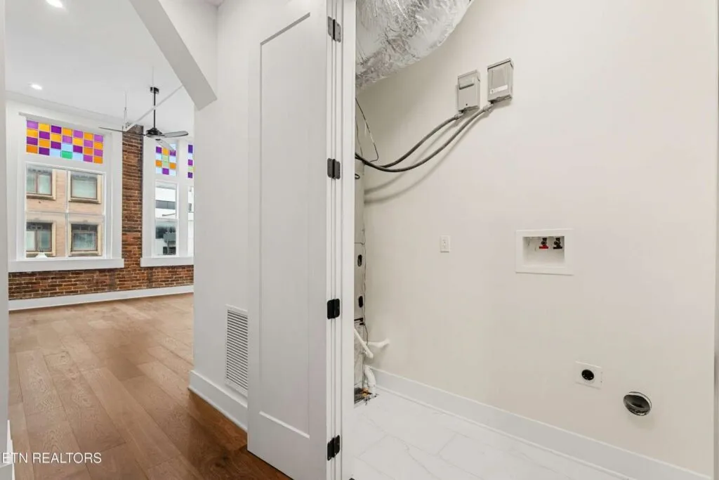 Century-203-31021511408 Century-203-31021511408