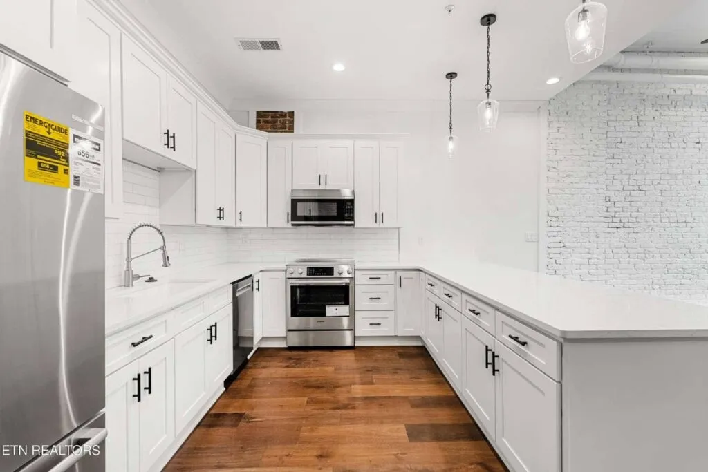 Century-204-220023280 Century-204-220023280