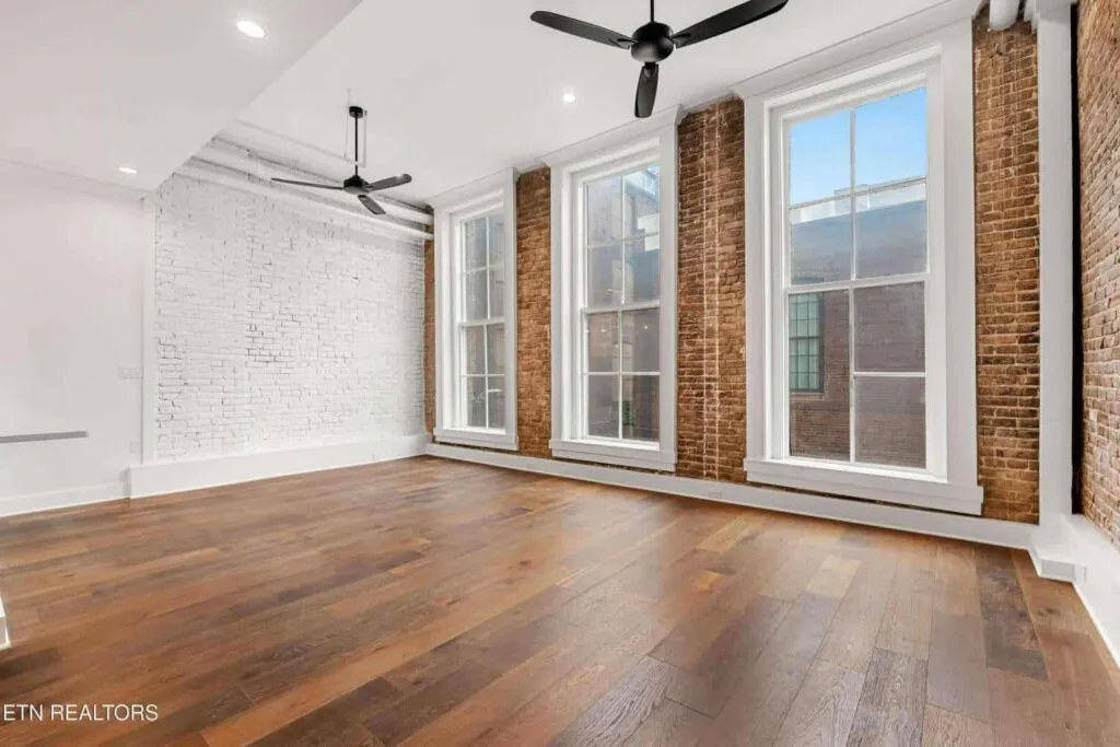 Century-204-419100156 Century-204-419100156