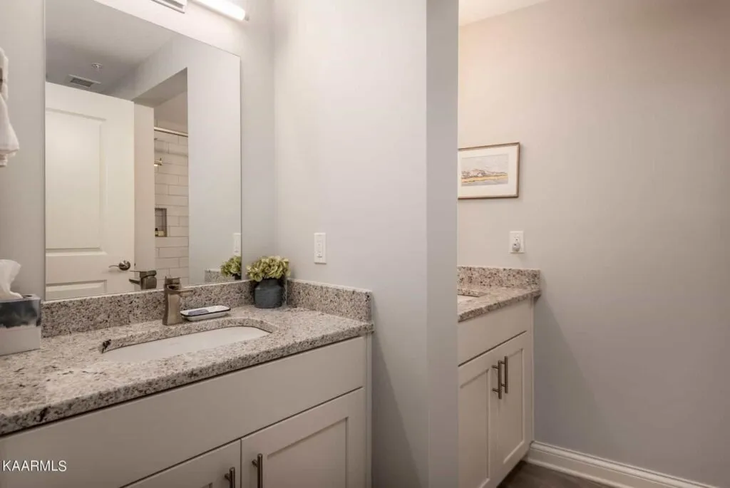 Crozier-204-3651007431