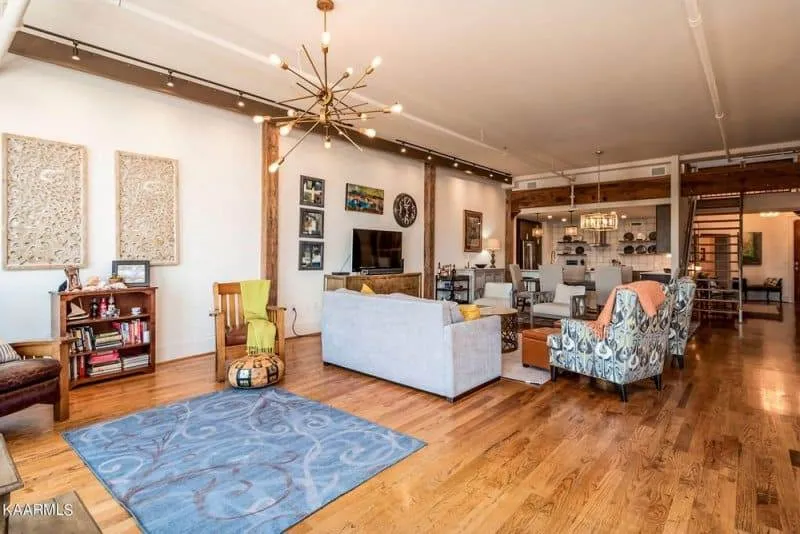 Gallery-Lofts-402-620881625