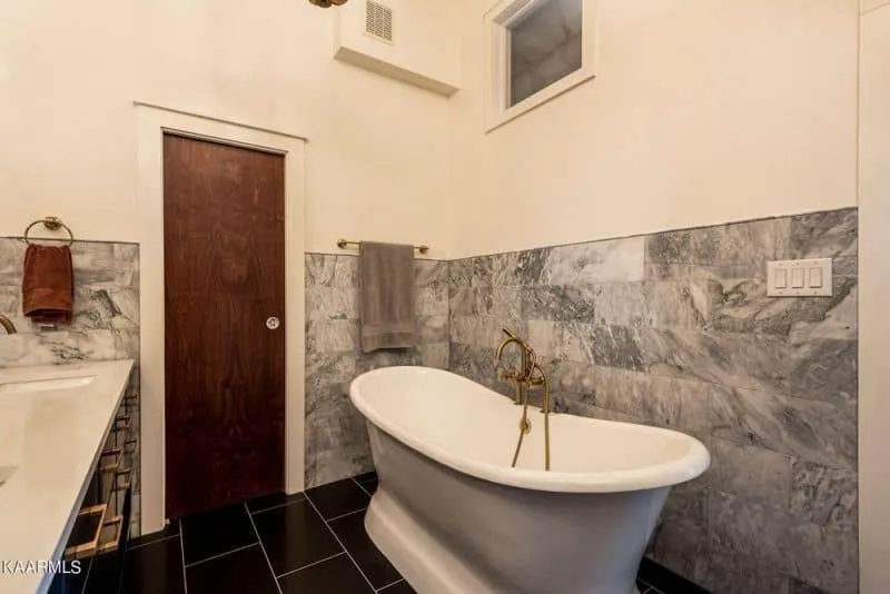 Gallery-Lofts-402-646170027