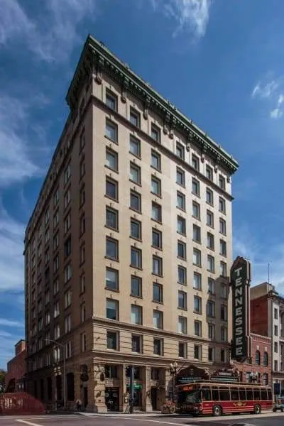 MRO_DowntownRealty_Burwell802_18