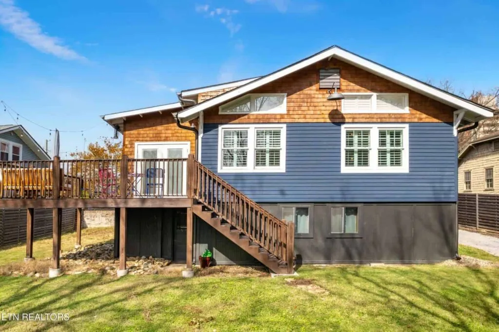 Montclair-4723550287