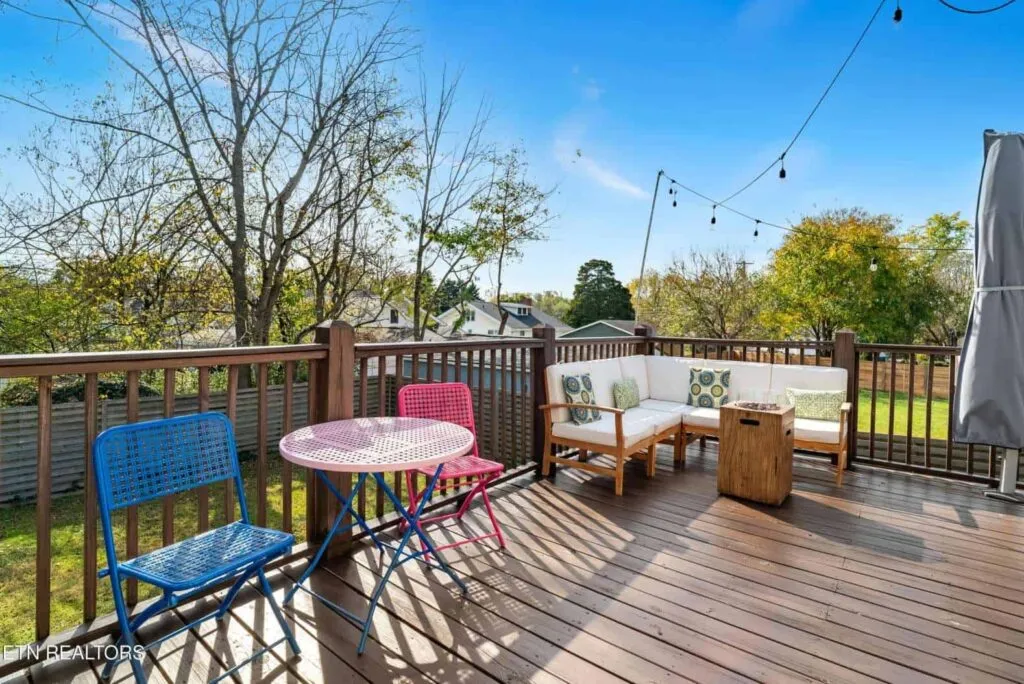 Montclair-4916555658