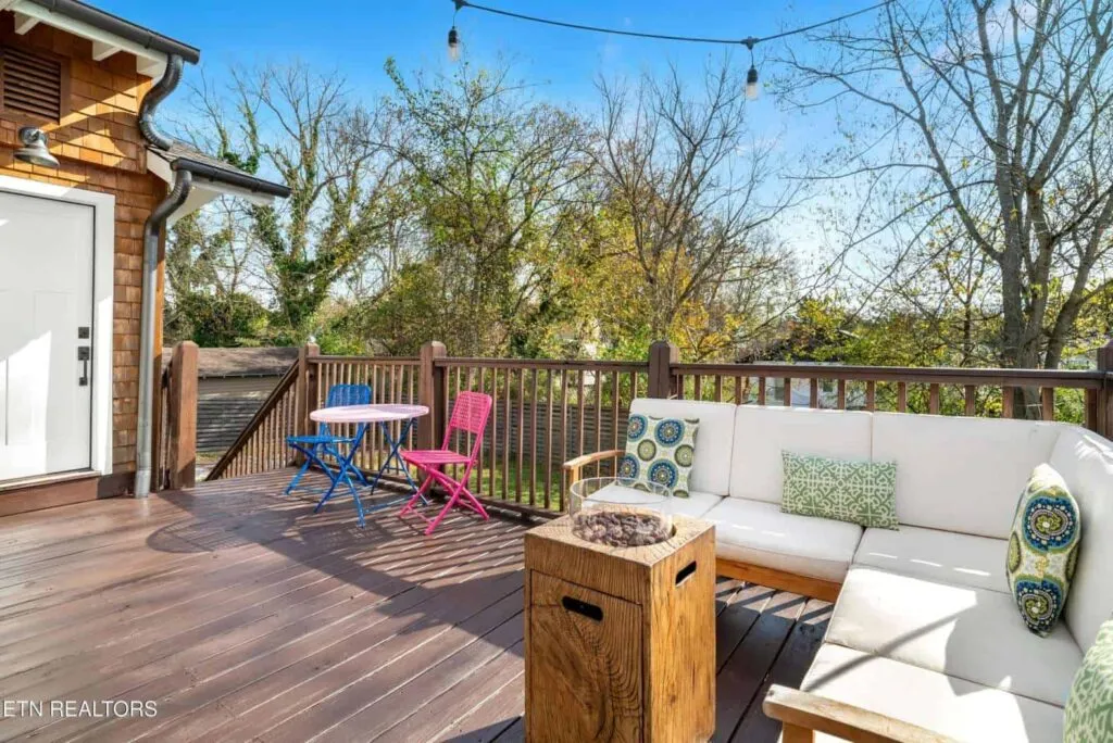 Montclair-4950945768