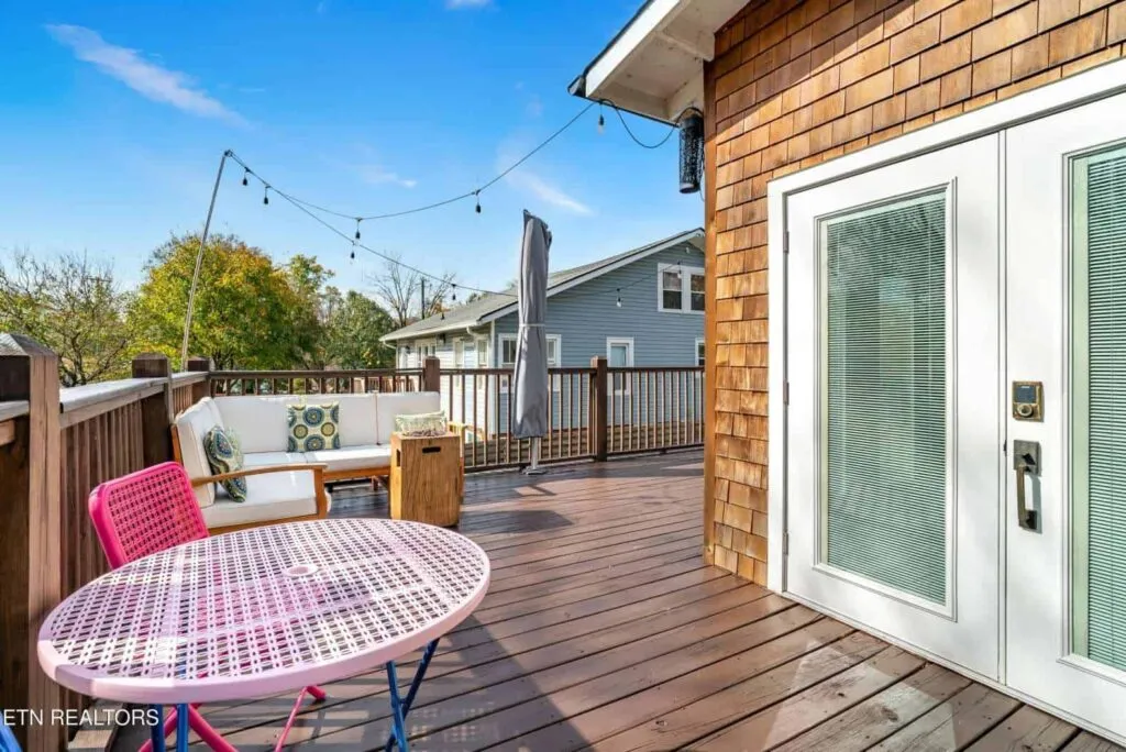 Montclair-5019701503