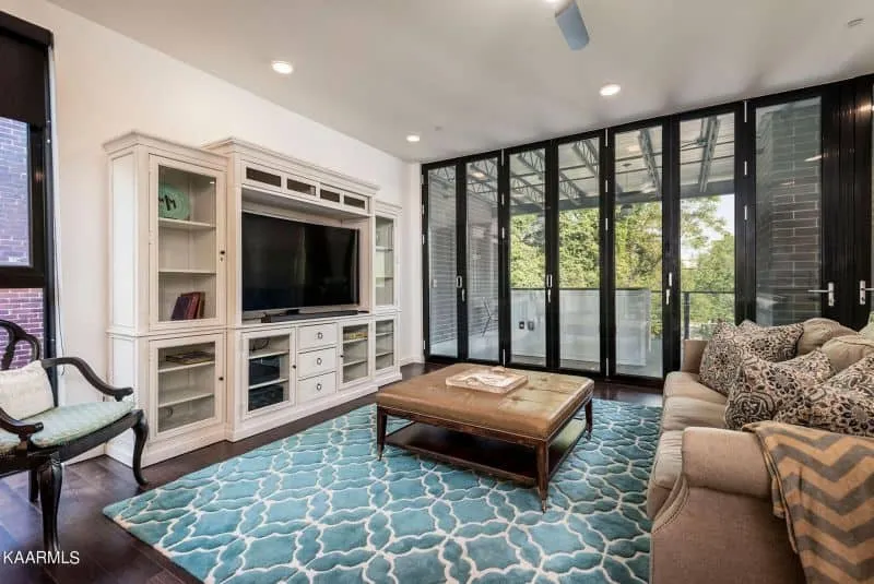 Overlook-Condominiums-503173254218192