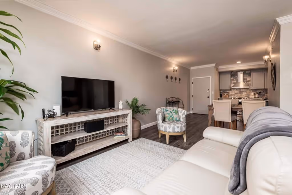 Pembroke-405-164218569907