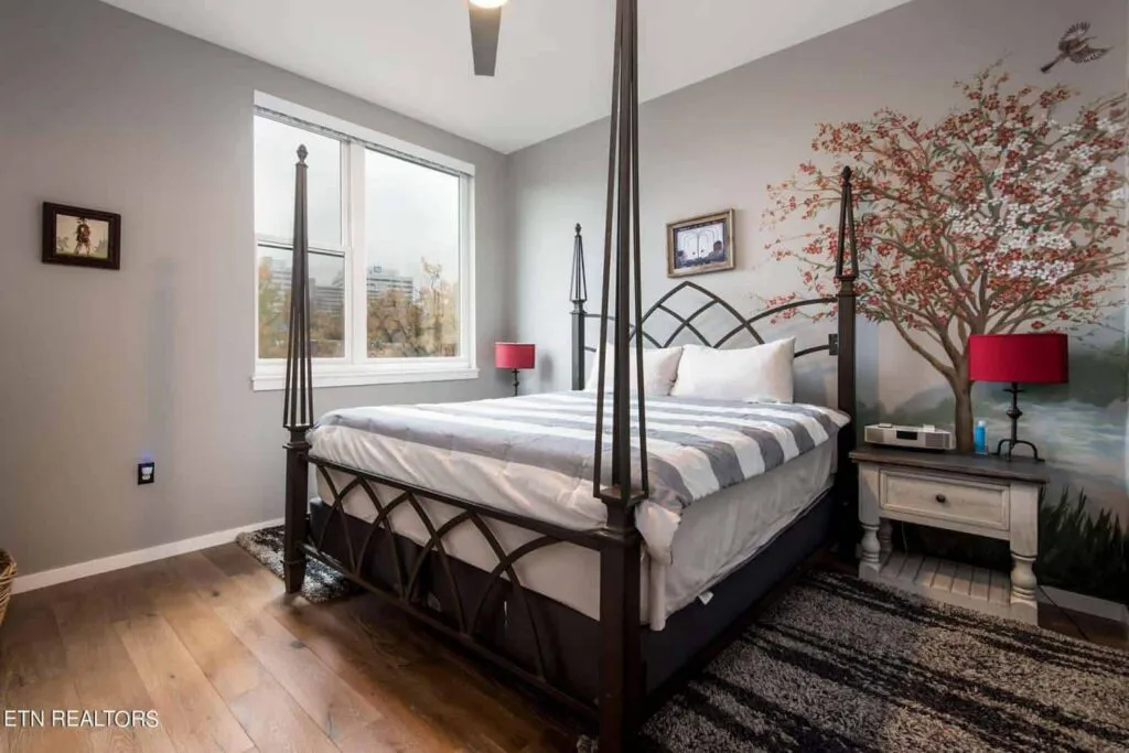 Regas-218-185207091797