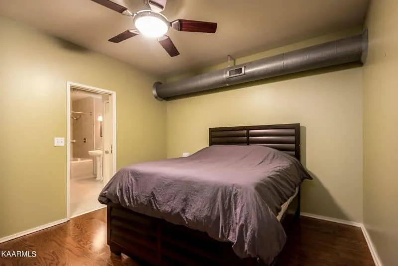 Residences-at-Market-Square-303-26613480 Residences-at-Market-Square-303-26613480